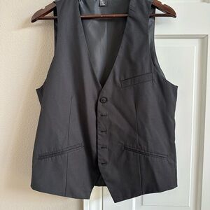 H&M black button up Vest